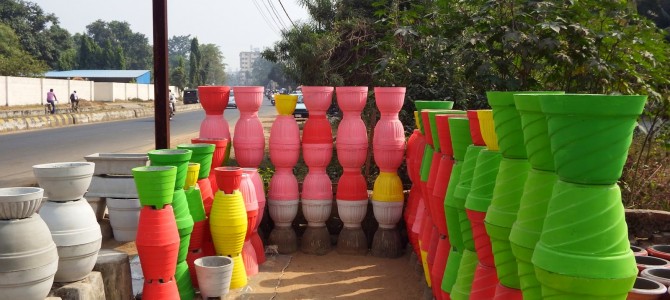 A story of a road side Vases Vendor in Bhubaneswar in need of help. Will you?