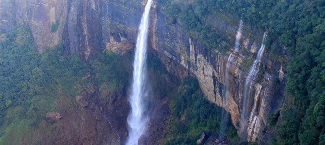 Journey of 2 cuttack Bike Riders: 4644 km, 7 states to Nohkalikai waterfall at Cherrapunjee